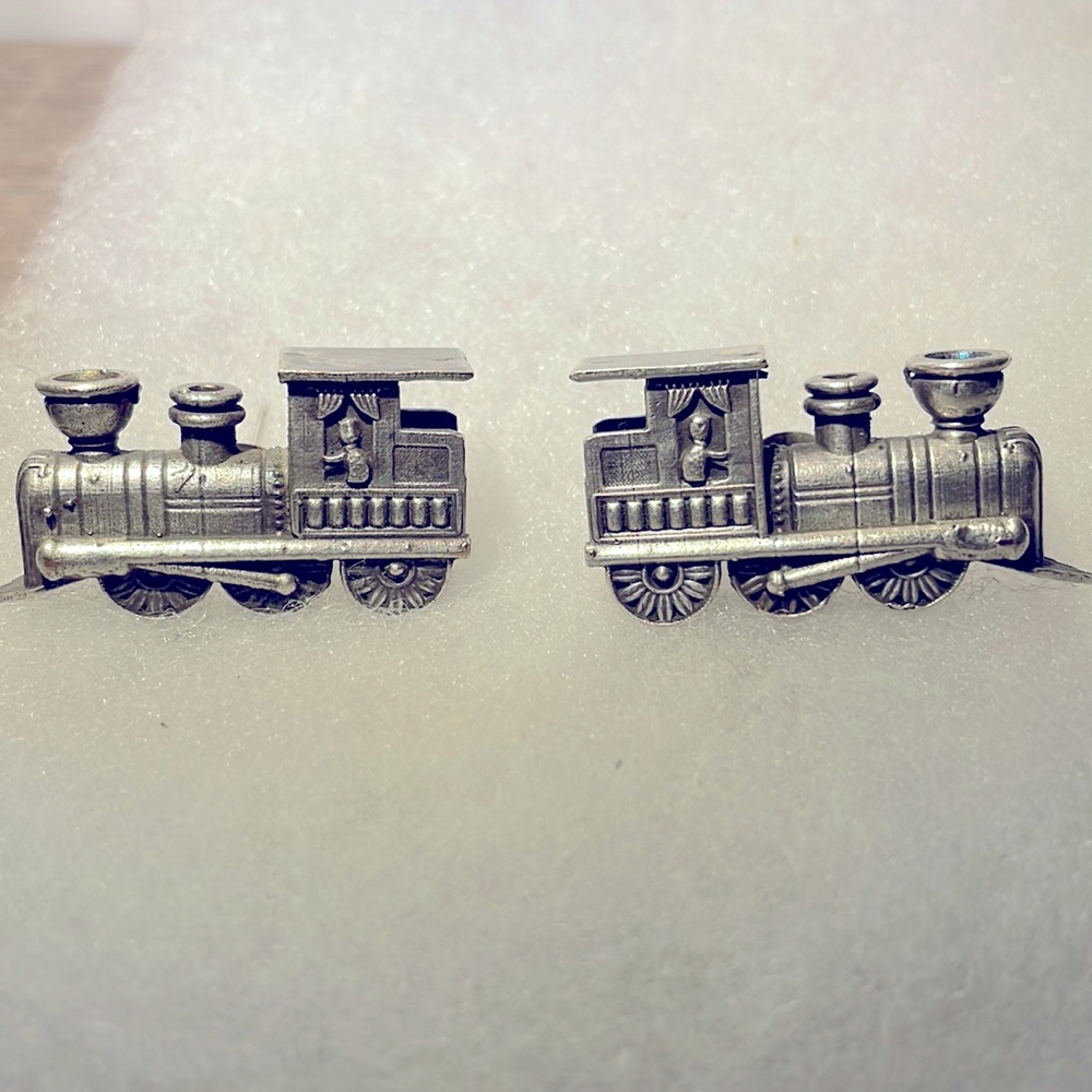 NWT🚂 Fun Choo Choo Train Vintage inspired Earrings